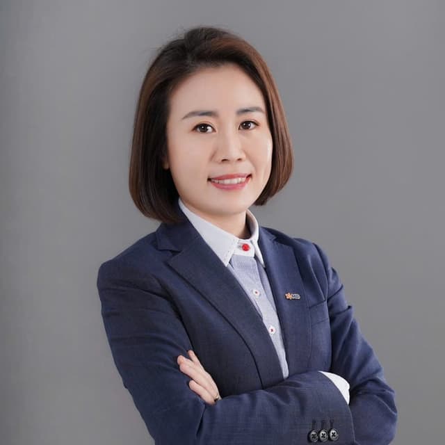 Ms. Phạm Phương Thảo - Giám đốc UB